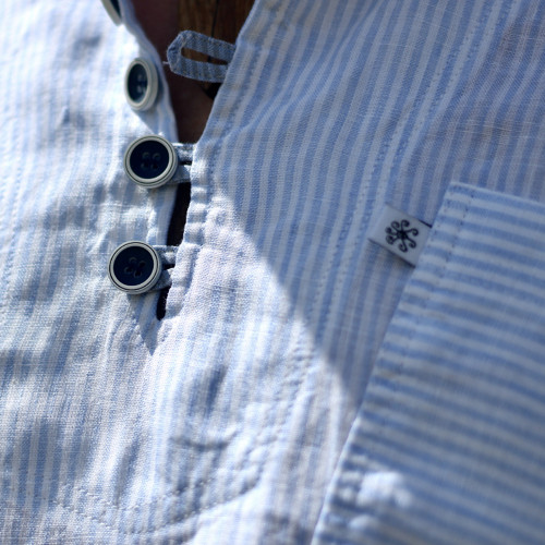 Lněná košile s poutky - modrý proužek